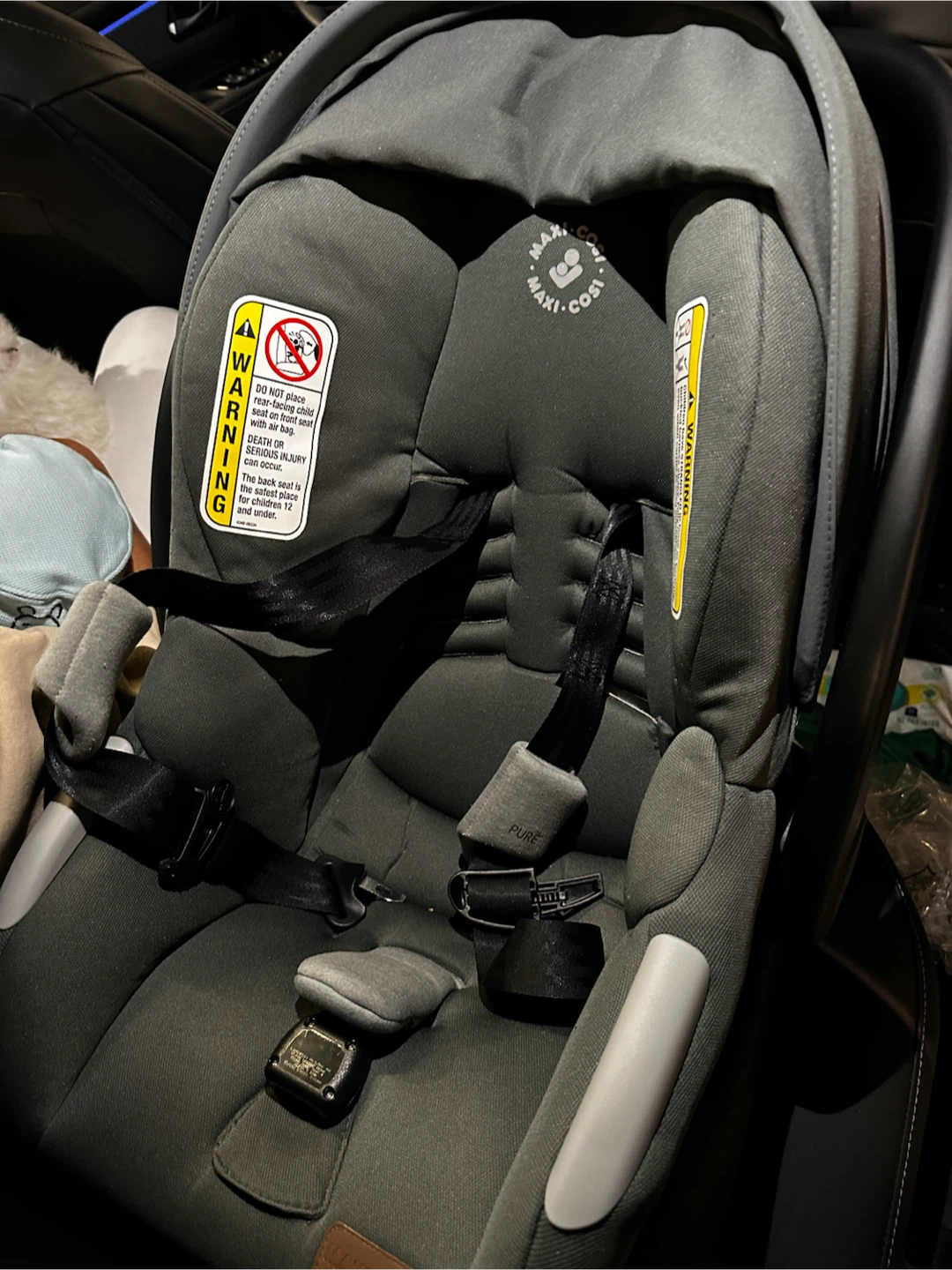 Maxi-Cosi Infant Car Seat with Base - photo 2