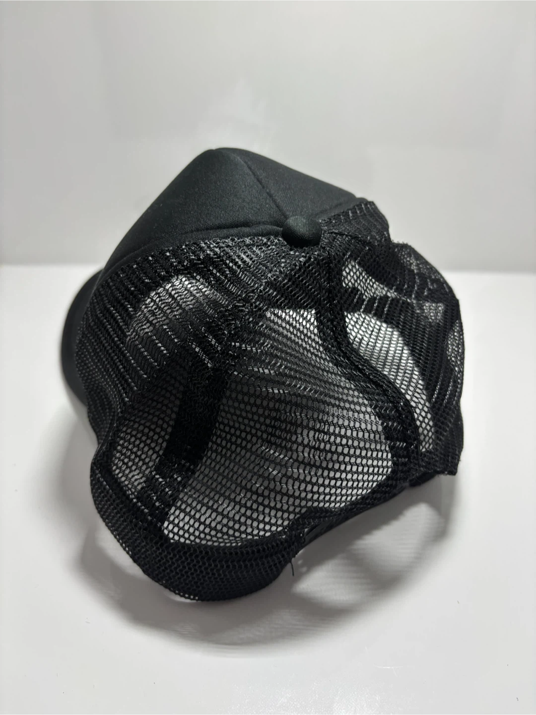 Fortnite Black Mesh Trucker Hat - photo 2