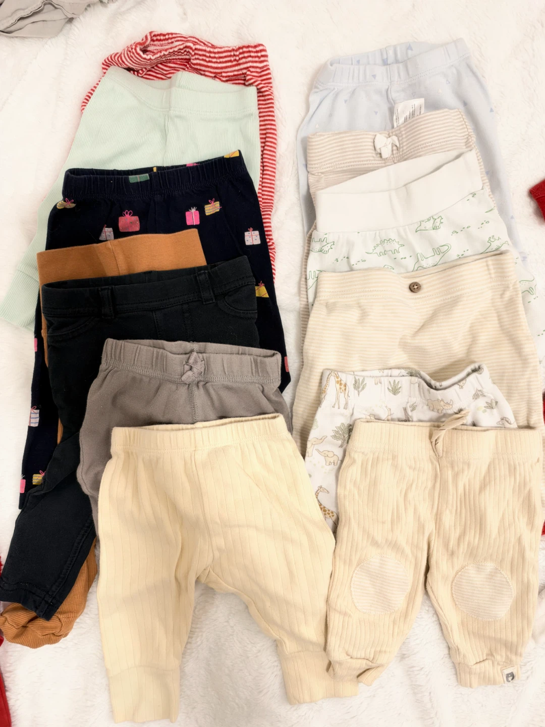NB to 6 months Baby Boy Clothing Bundle - photo 2