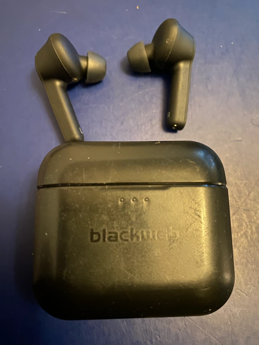 Blackweb Wireless Earbuds - photo 2