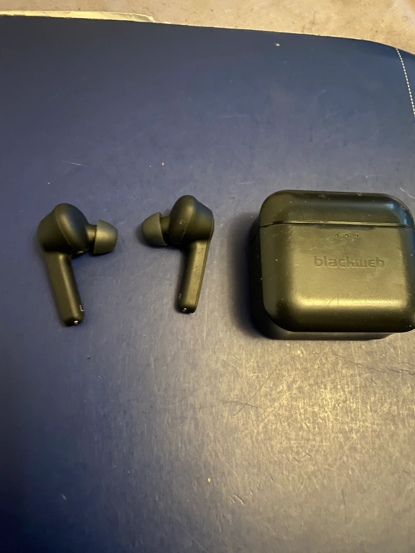 Blackweb Wireless Earbuds