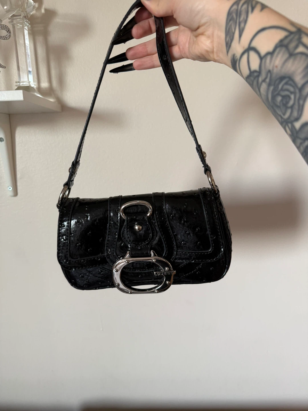 Guess Vintage Black Ostrich-Effect Shoulder Bag - photo 2