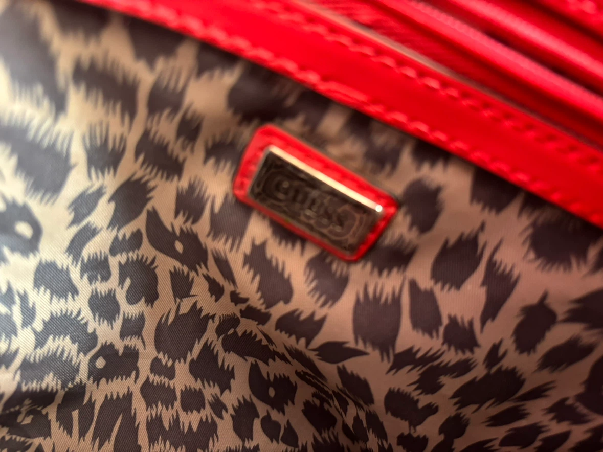 GUESS Handbag with Coral Accents - photo 3
