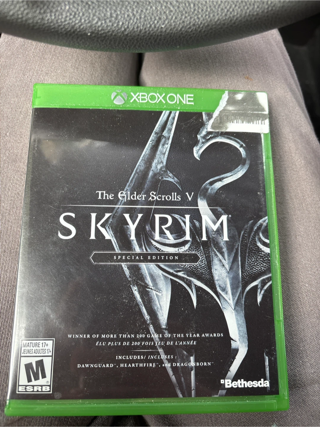 The Elder Scrolls V: Skyrim and Fable III for Xbox - photo 2