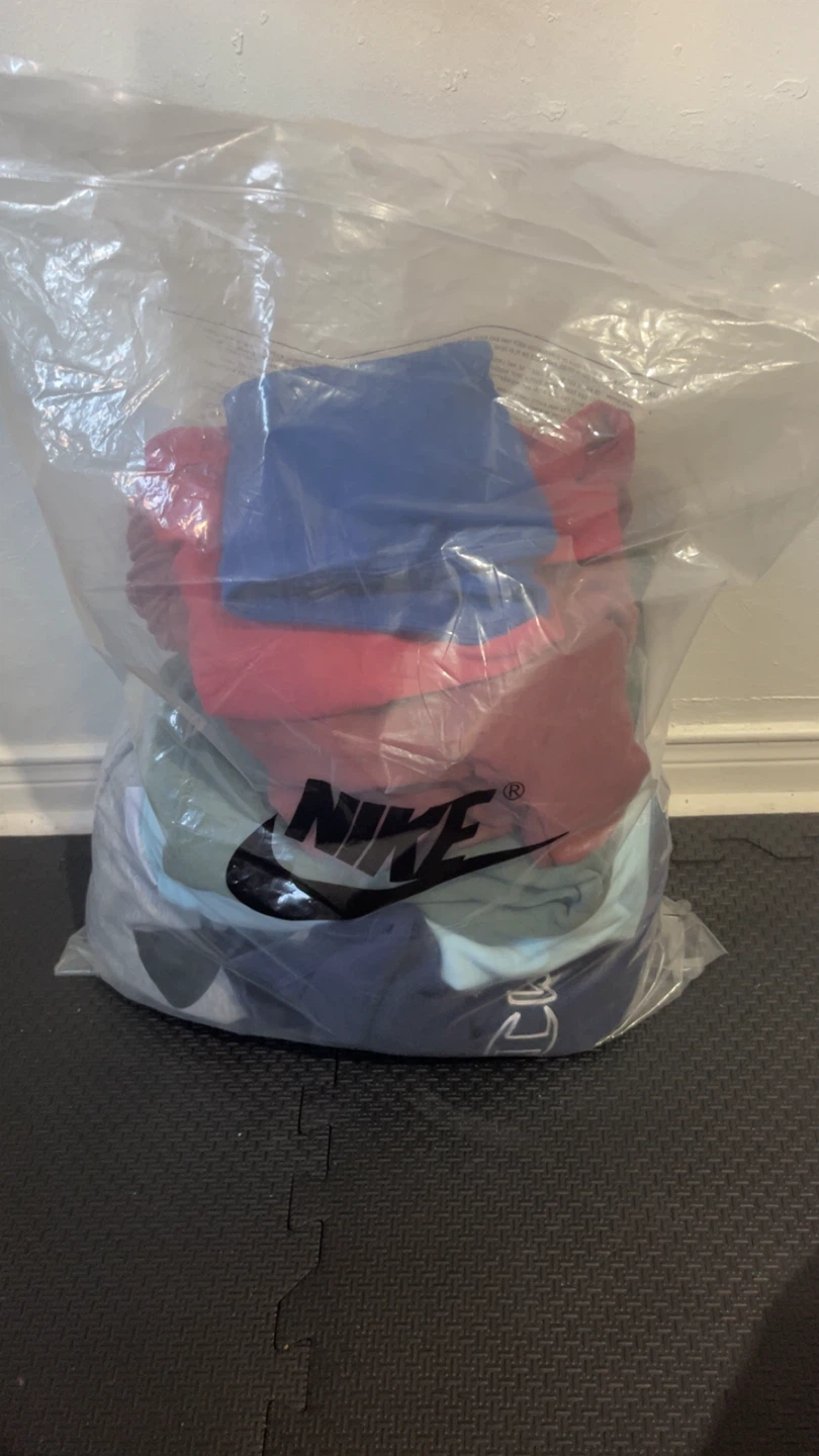 Clothing Bundle $20 - photo 3