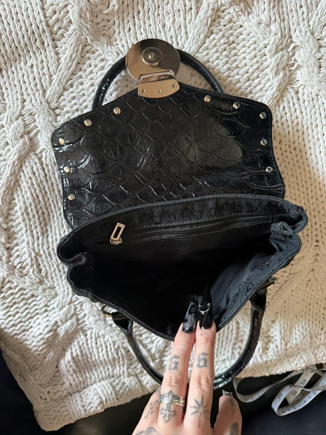 Black Guess Handbag - photo 4