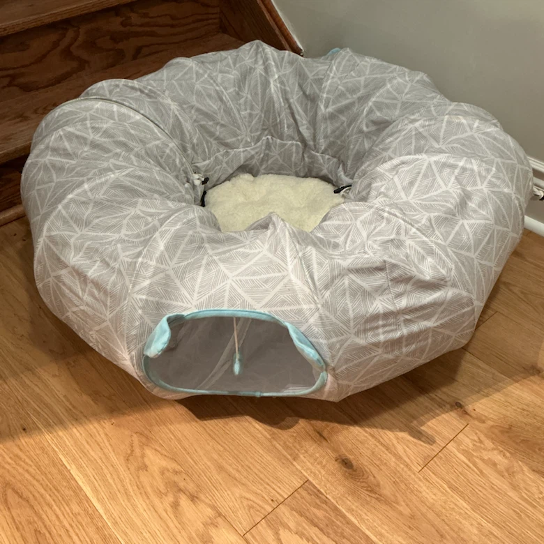 Cat Beds - Like New - photo 4