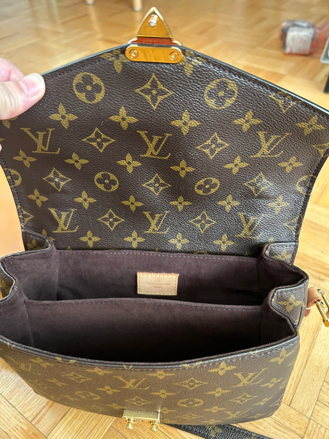 Louis Vuitton Monogram Pochette Metis - photo 2