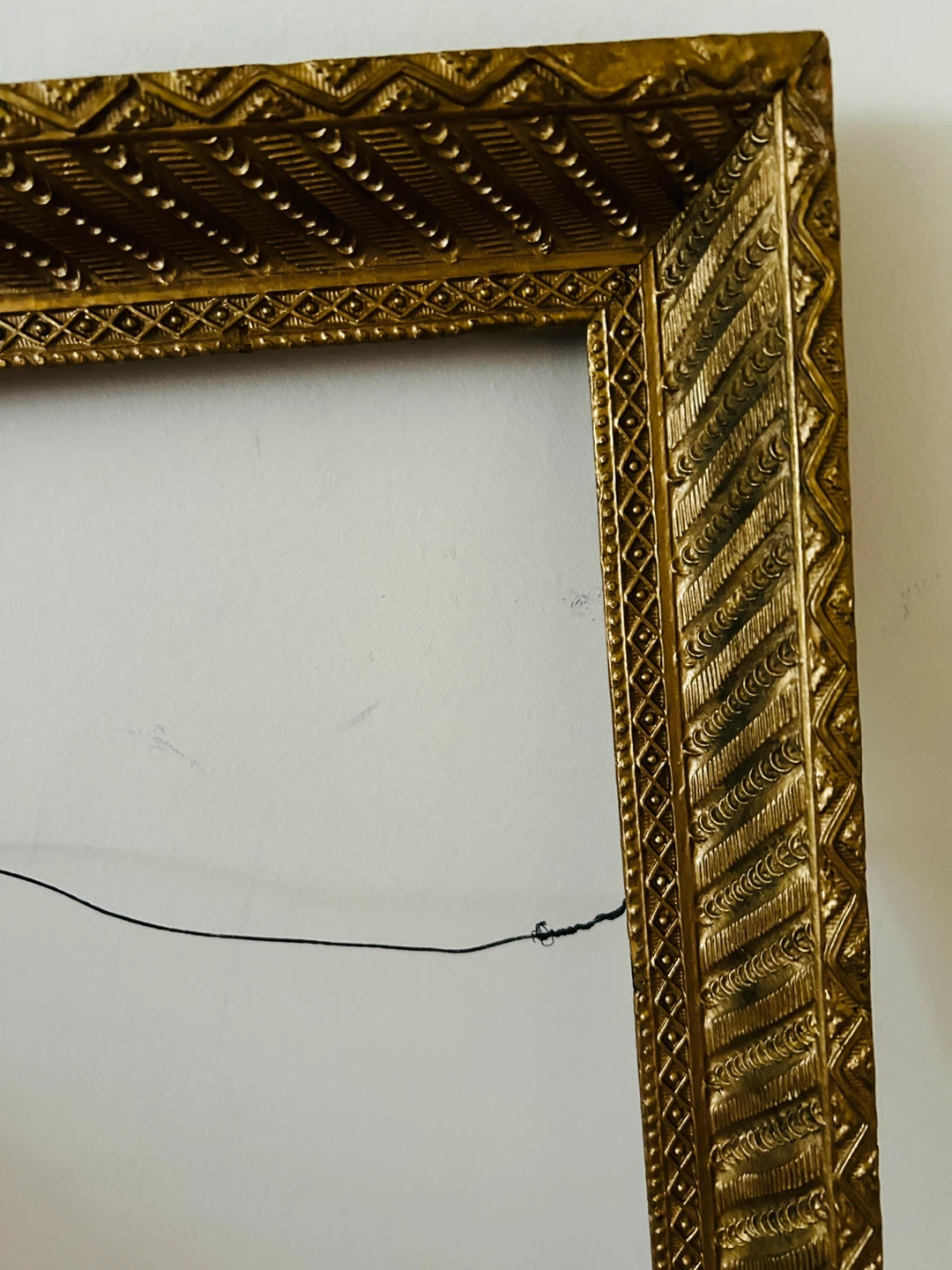 1890s 25 by 18-inch Picture Frame