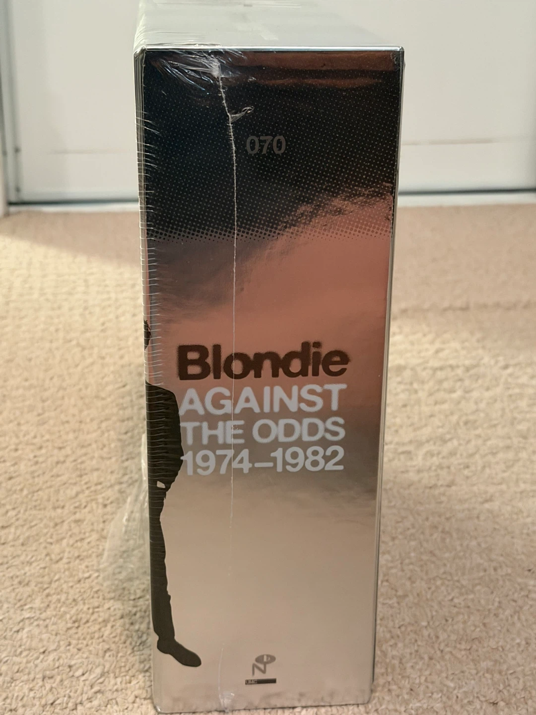 Blondie Against The Odds 1974-1982 Box Set - photo 3