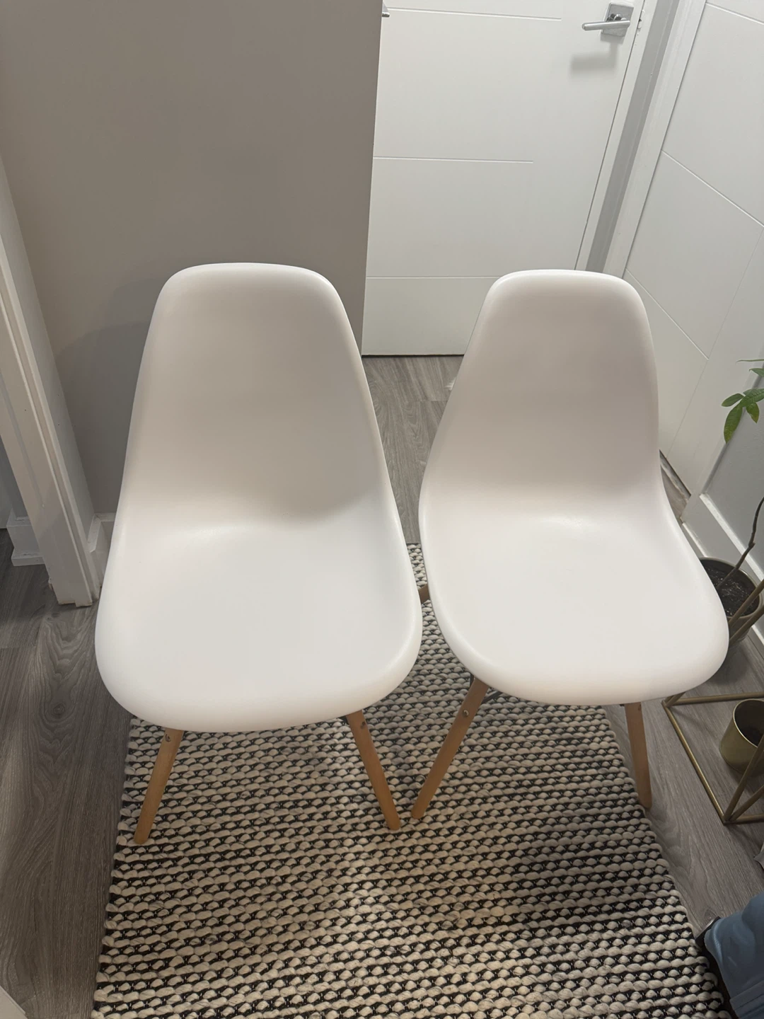 Set of 2 Eames-style dining chairs - photo 2