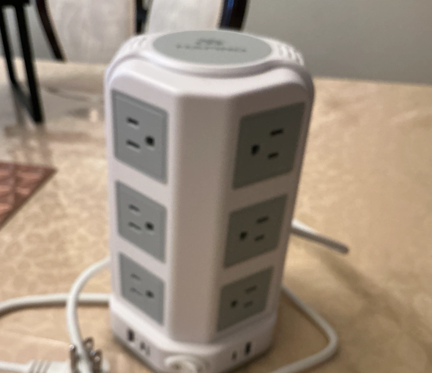 Hafino Vertical Power Strip Tower - photo 2