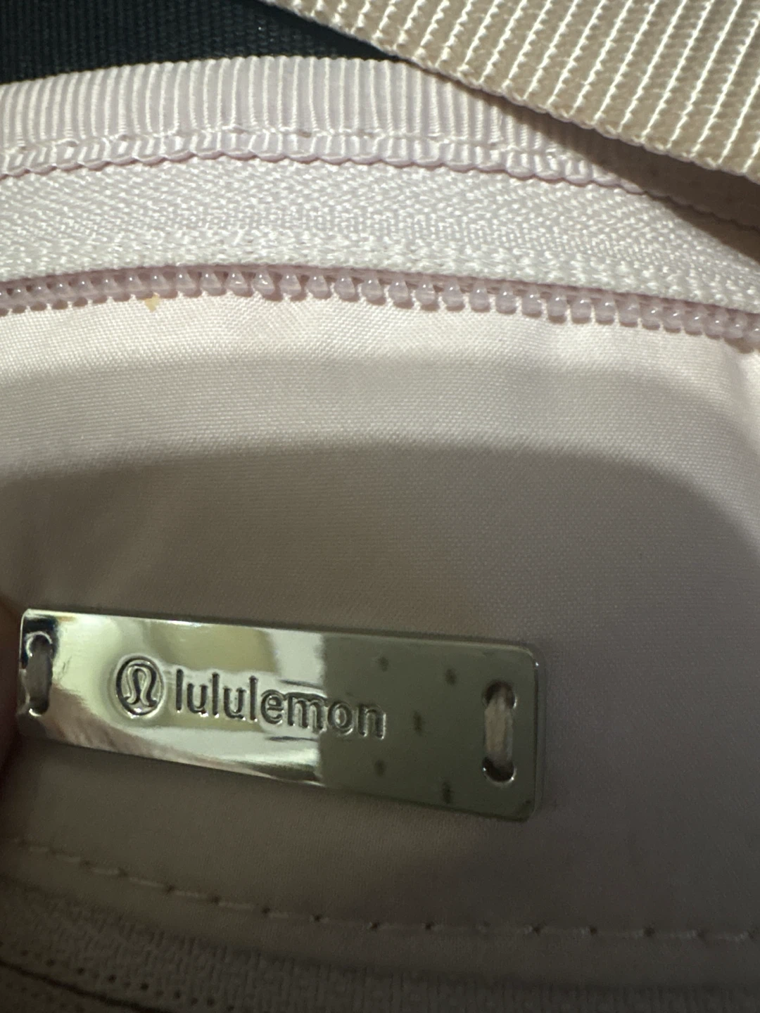 Lululemon Crossbody Bag - photo 3