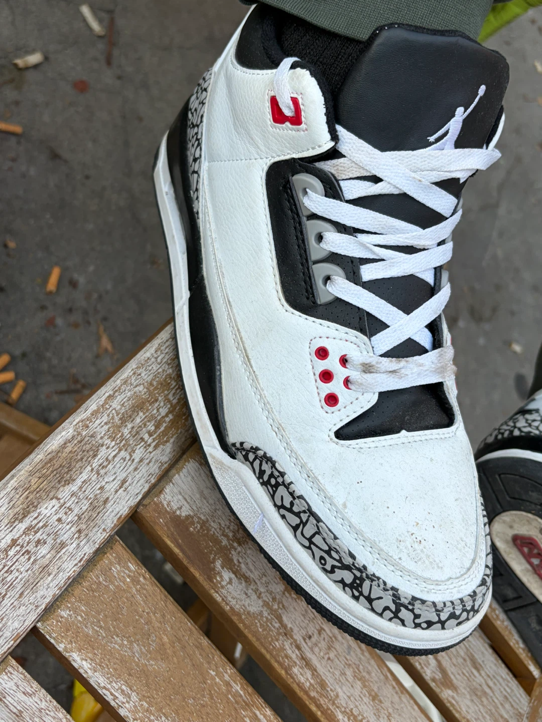 Nike Air Jordan 3 Retro Size 11 - photo 3