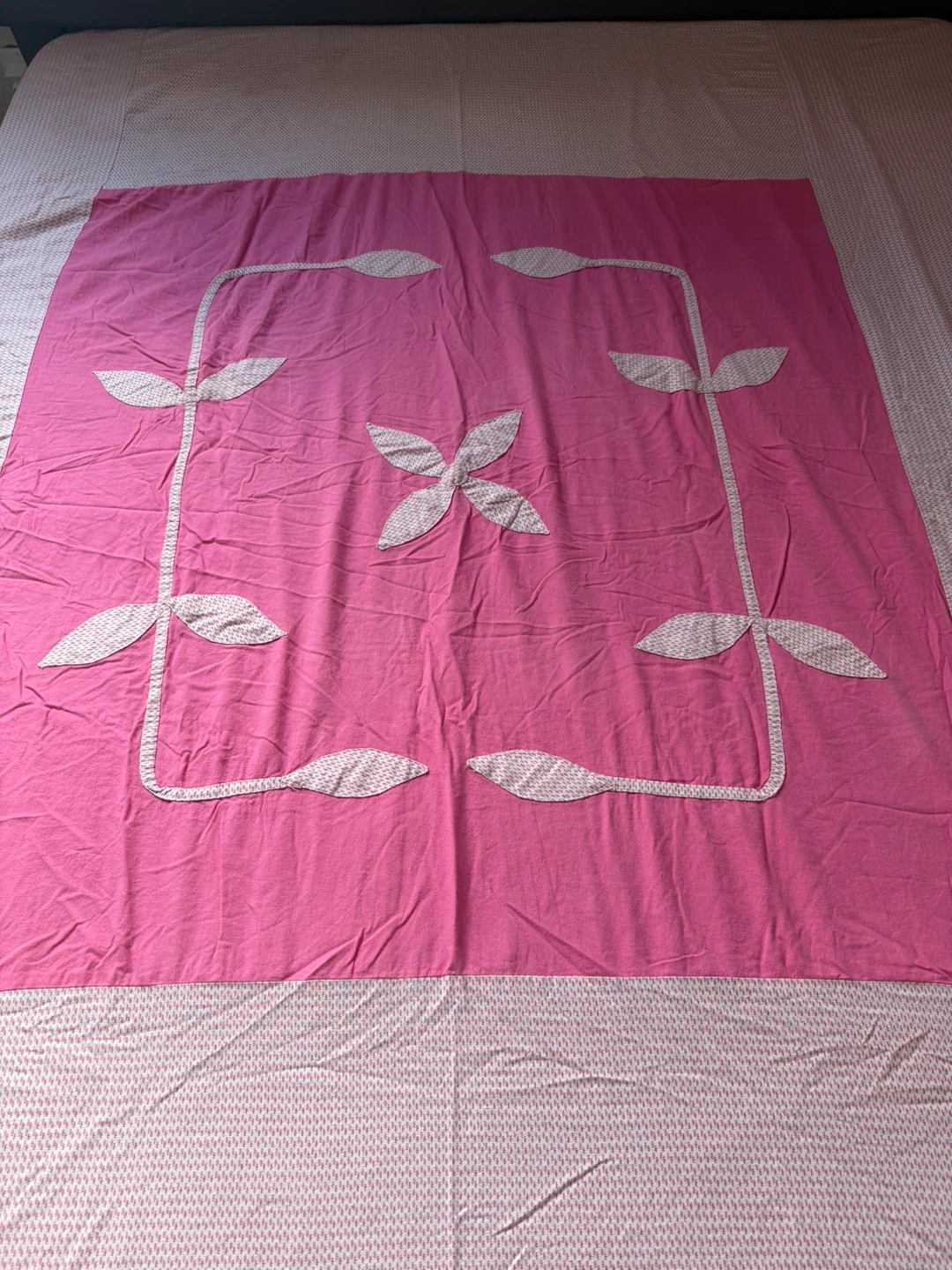 Pink Floral Bedsheets cover with 2 pillows cover - photo 2