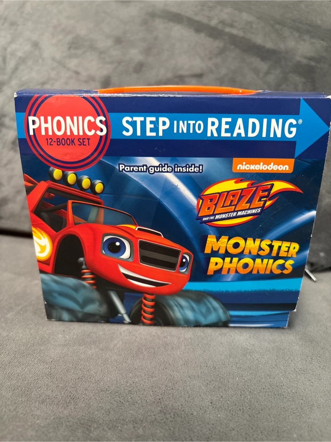 Blaze and the Monster Machines Phonics 12-Book Set