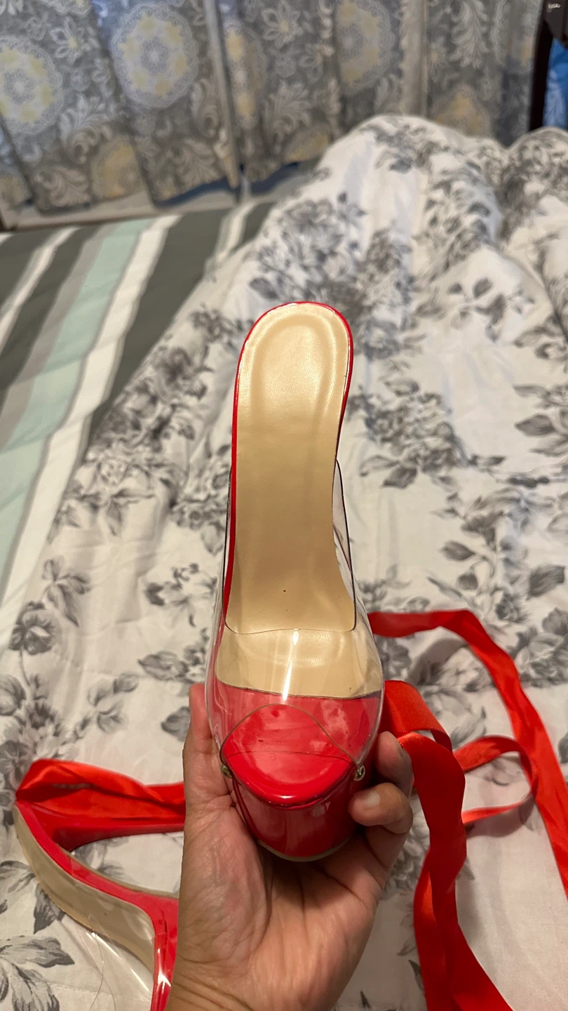 Red platform stiletto heels with ribbon - photo 4