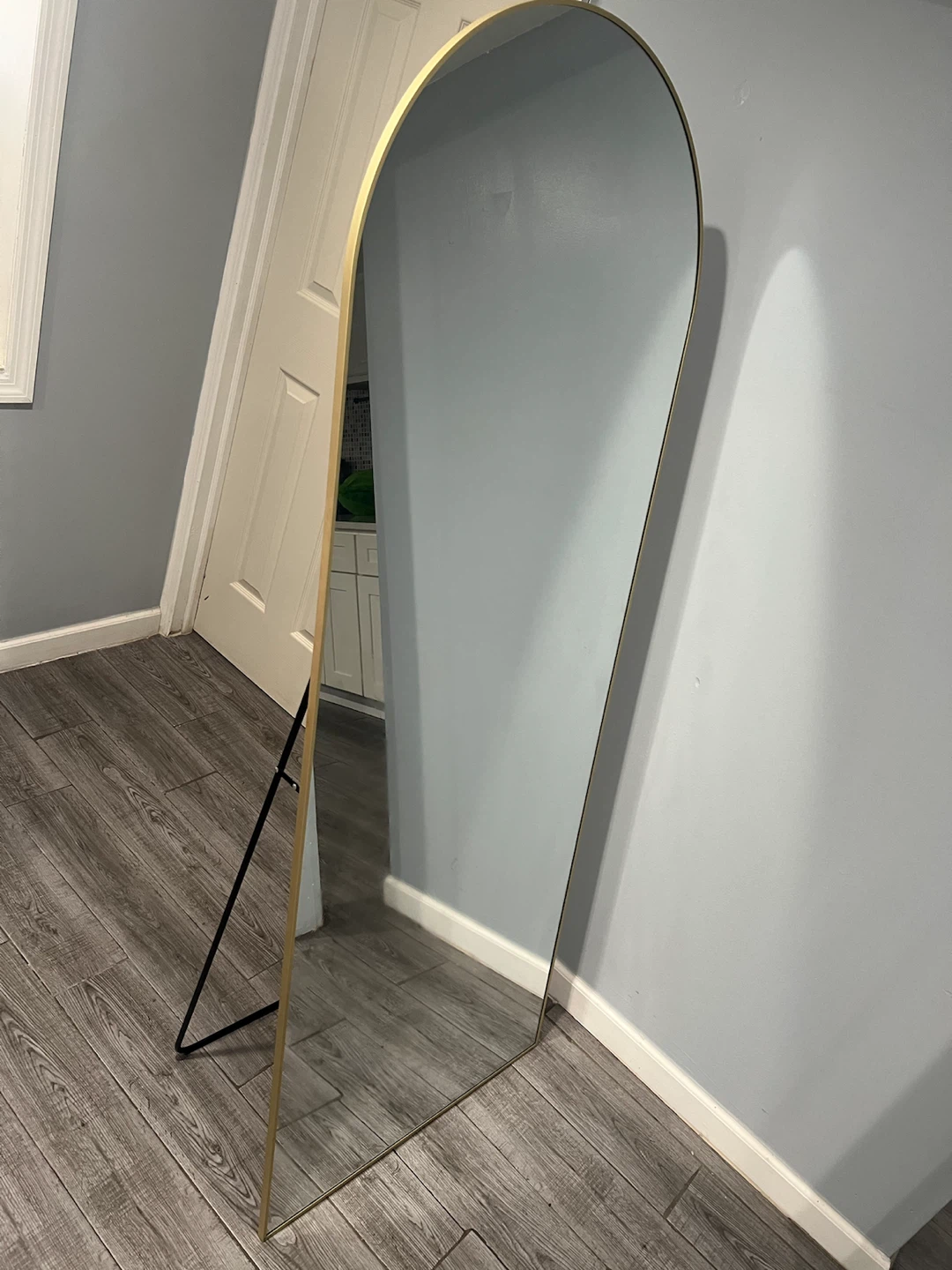 Arched Floor Mirror with Gold Frame - photo 4