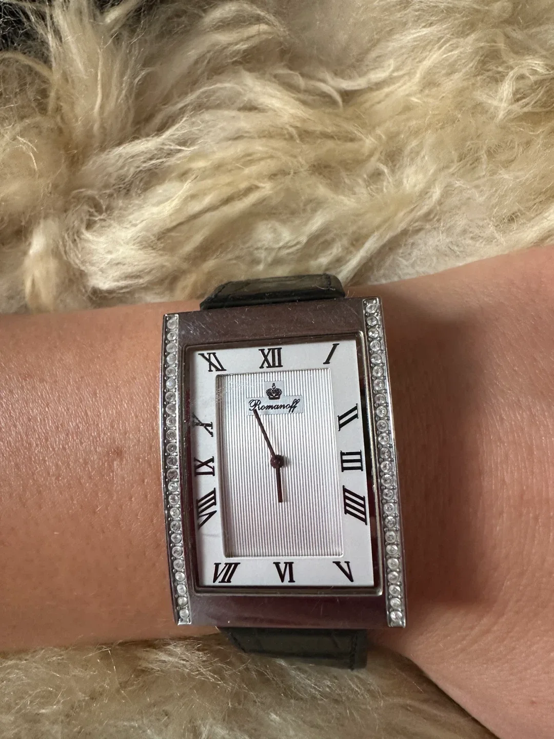 Classy Woman wrist watch