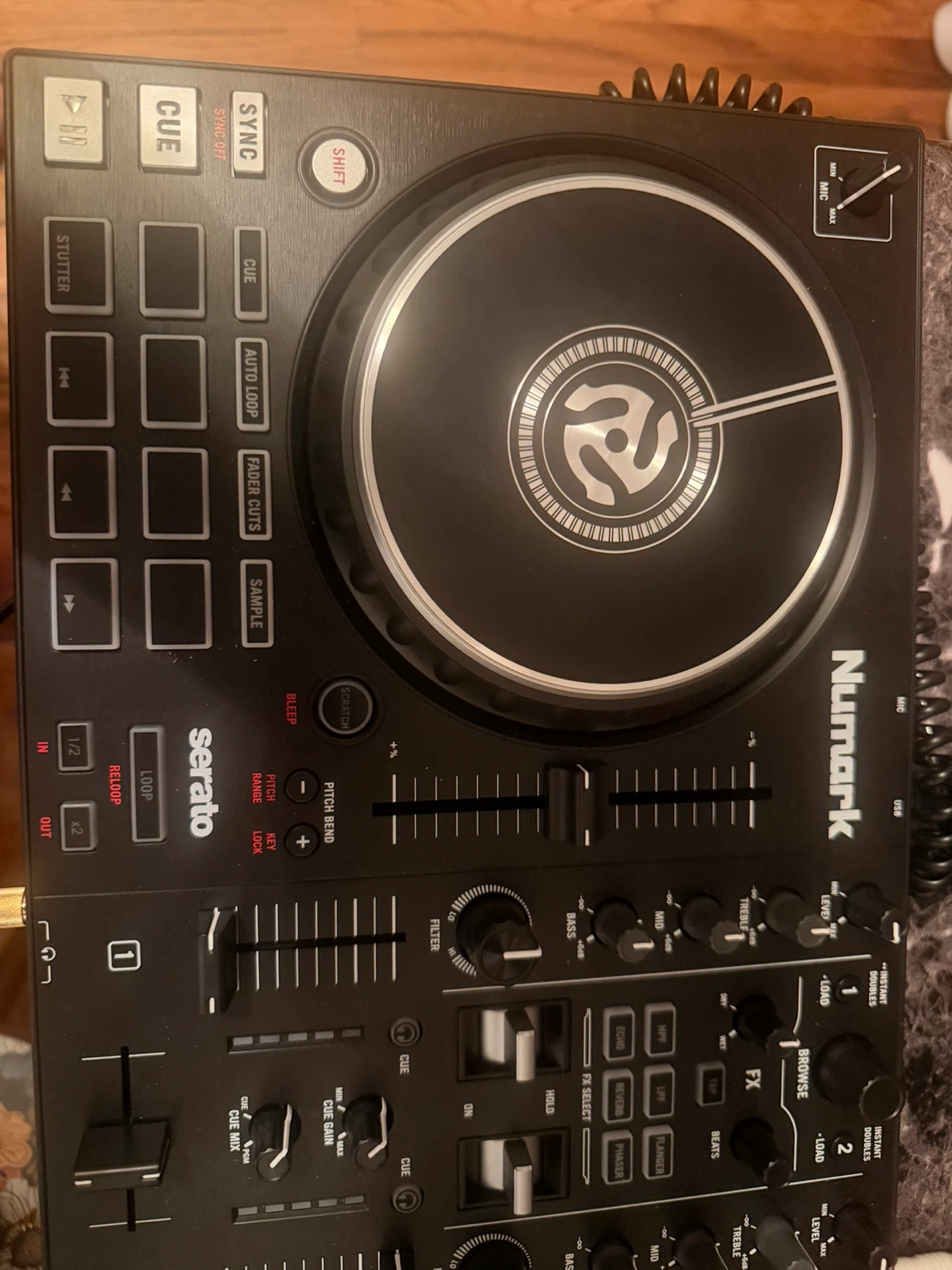 Numark Mixtrack Pro FX DJ Controller - photo 2