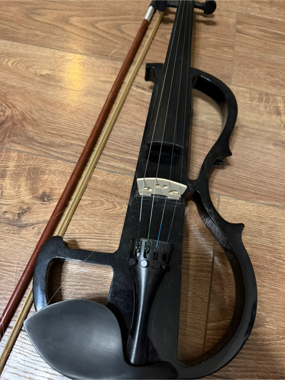 Electric Violin w/ bow - photo 2