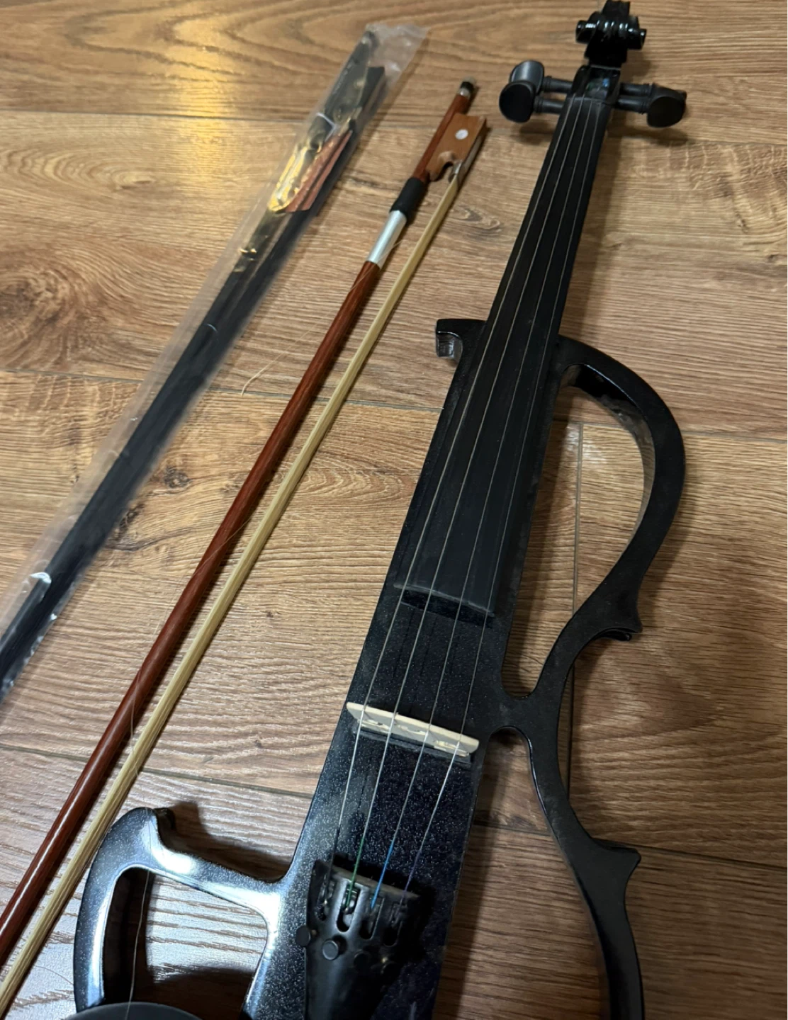 Electric Violin w/ bow - photo 5