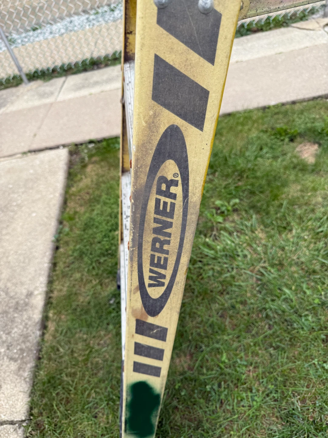 Werner 6-Foot Fiberglass Step Ladder$50.00 or best offer. - photo 5