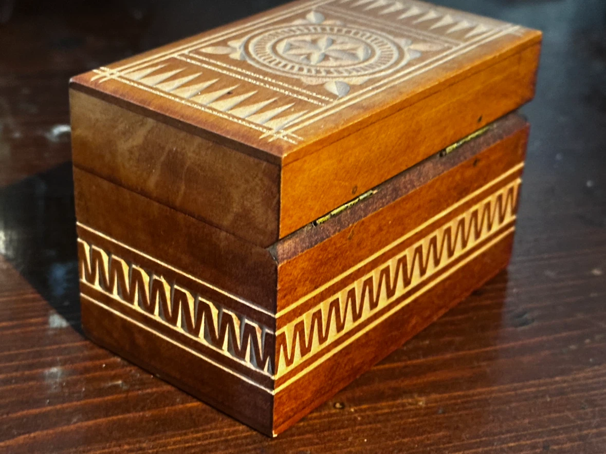 Vintage Polish Carved Wood Playing Card Box made in Poland - photo 3
