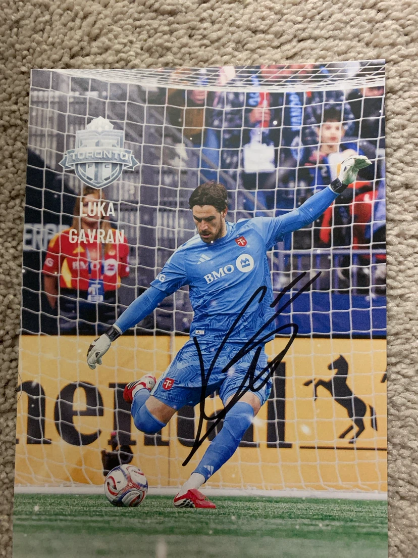 2 Toronto FC Autographed Player Photos - photo 2