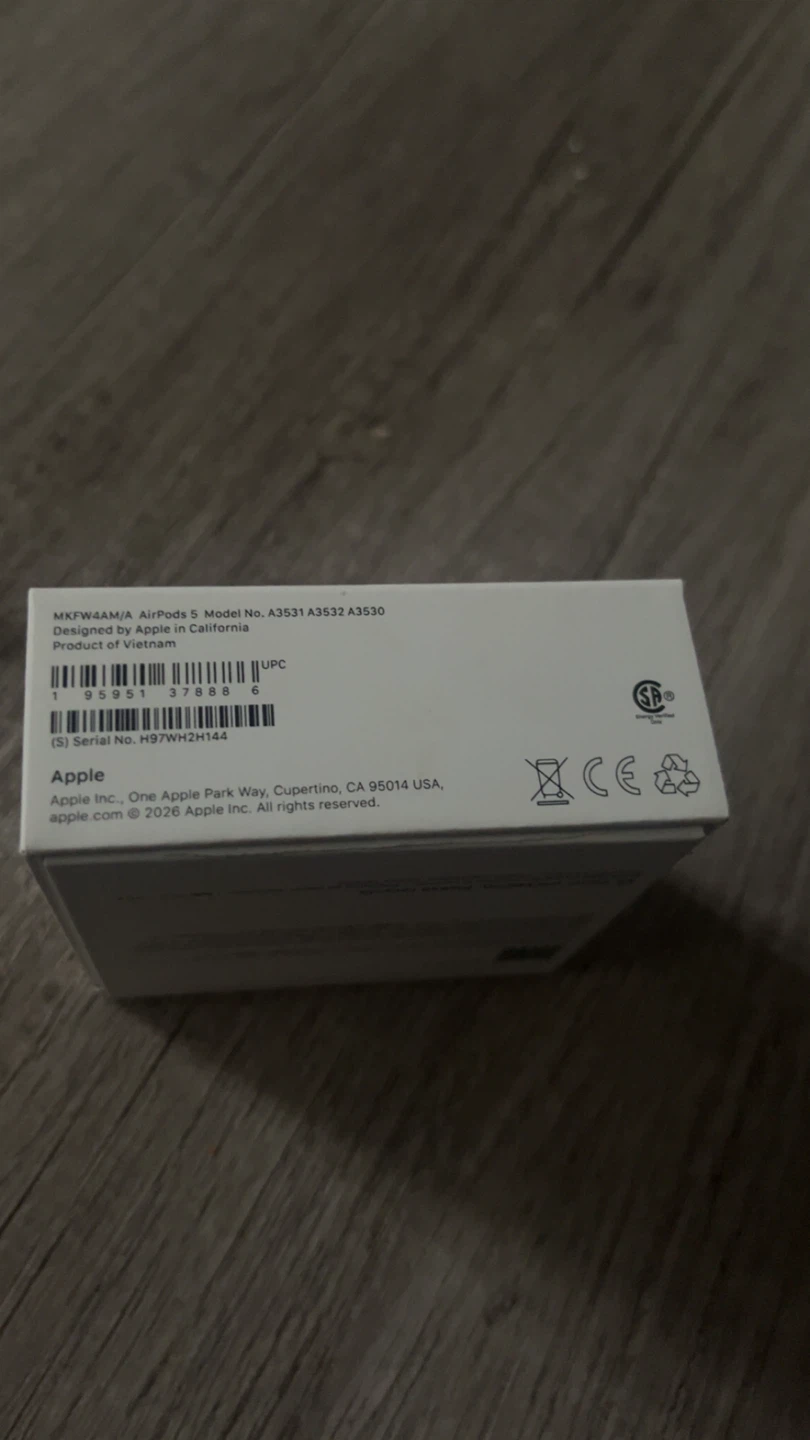 Apple AirPods 5 - photo 3