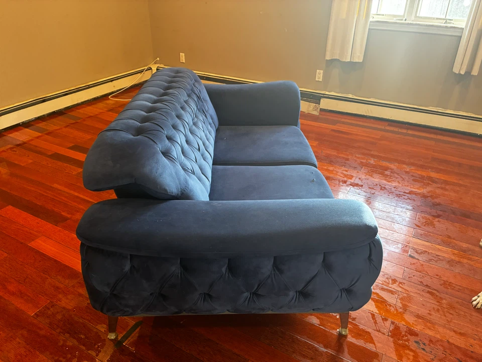Blue Velvet Tufted Loveseat - photo 3