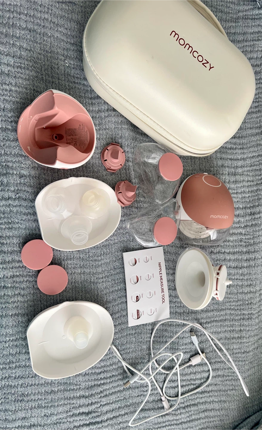 Momcozy M9 Hands-Free Wearable Breast Pump