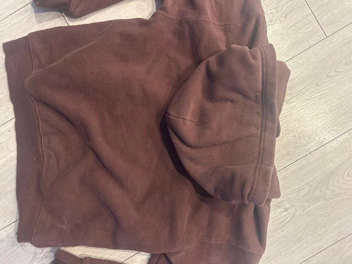 Aritzia Brown Hoodie - photo 2