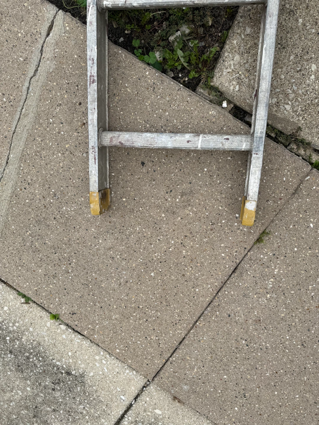 24 ft Aluminum Extension Ladder. $100.00 or best offer. - photo 5