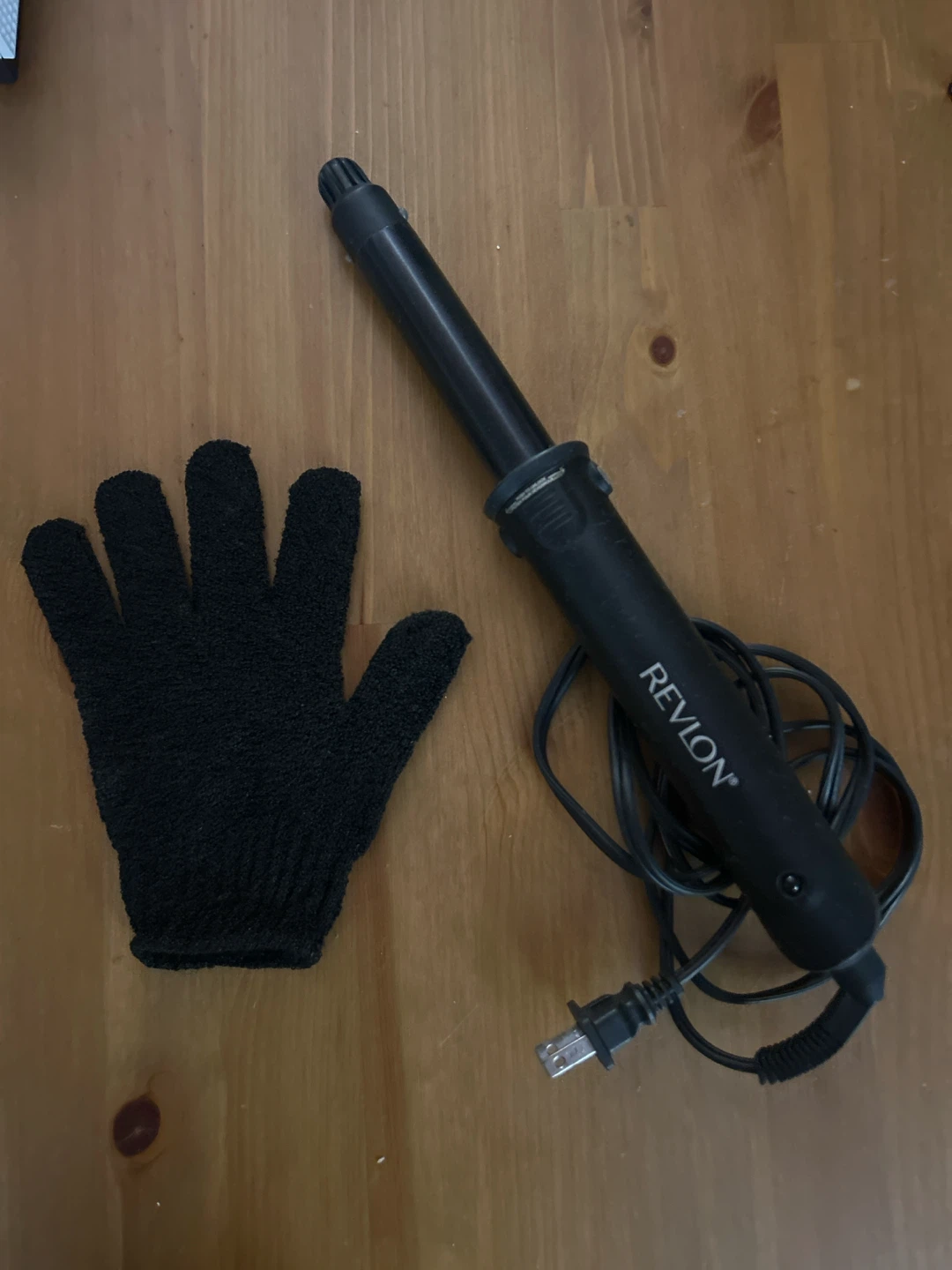 Revlon Nano Diamond 1" Retractable Iron