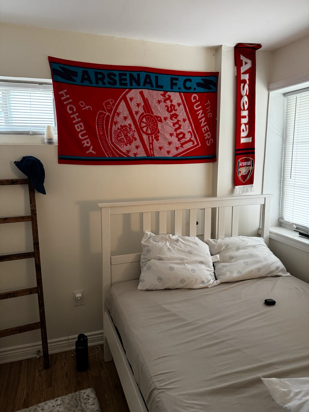 Ikea queen size bed frame and mattress