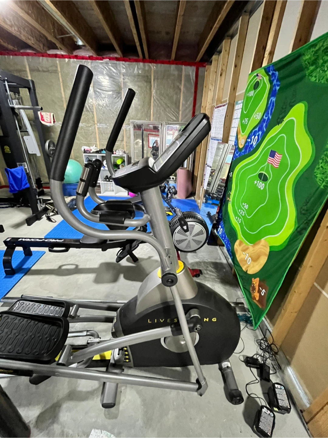 Livestrong 8.0E Elliptical - photo 3