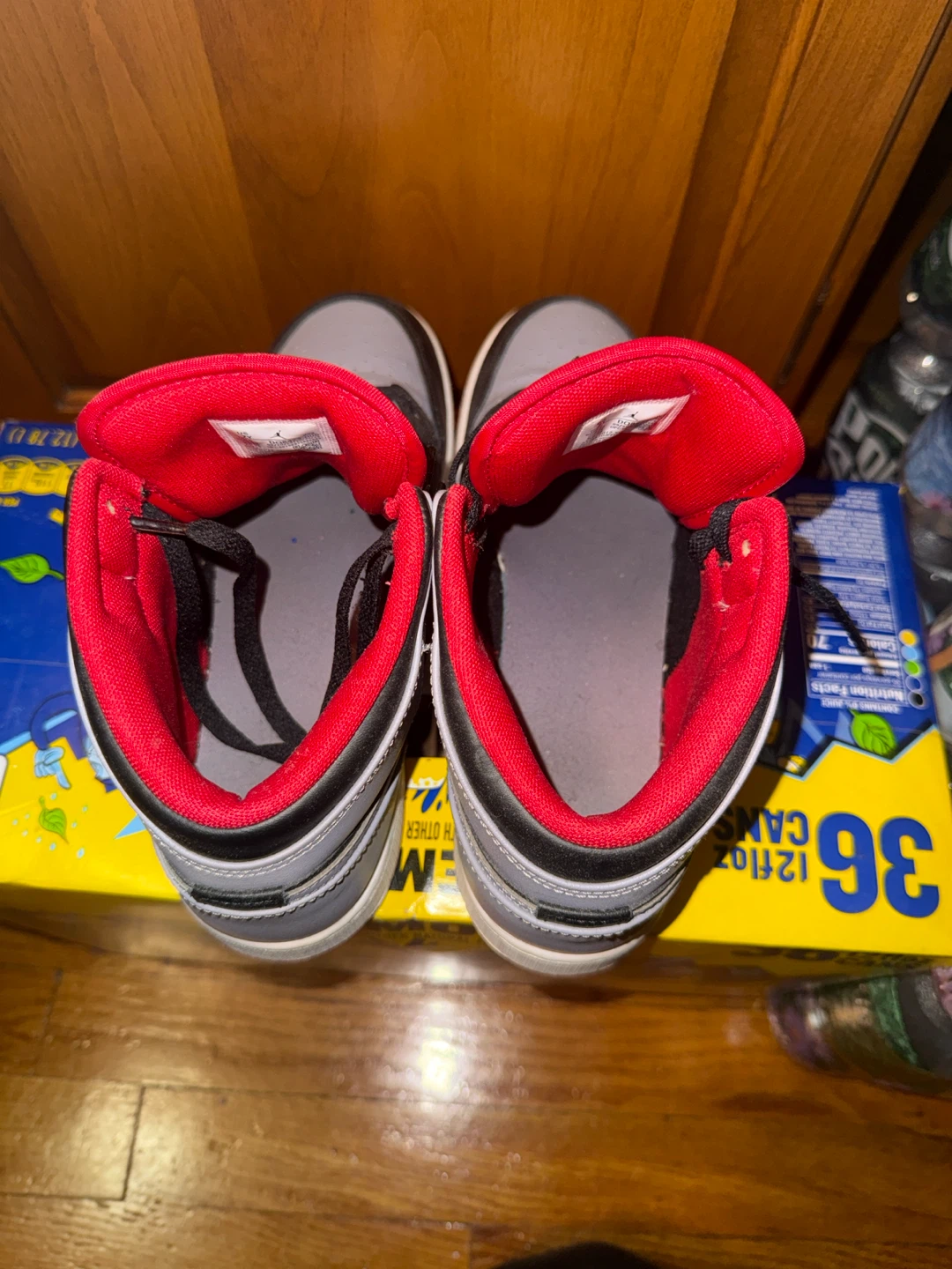 Air Jordan Mid Sneakers - photo 3