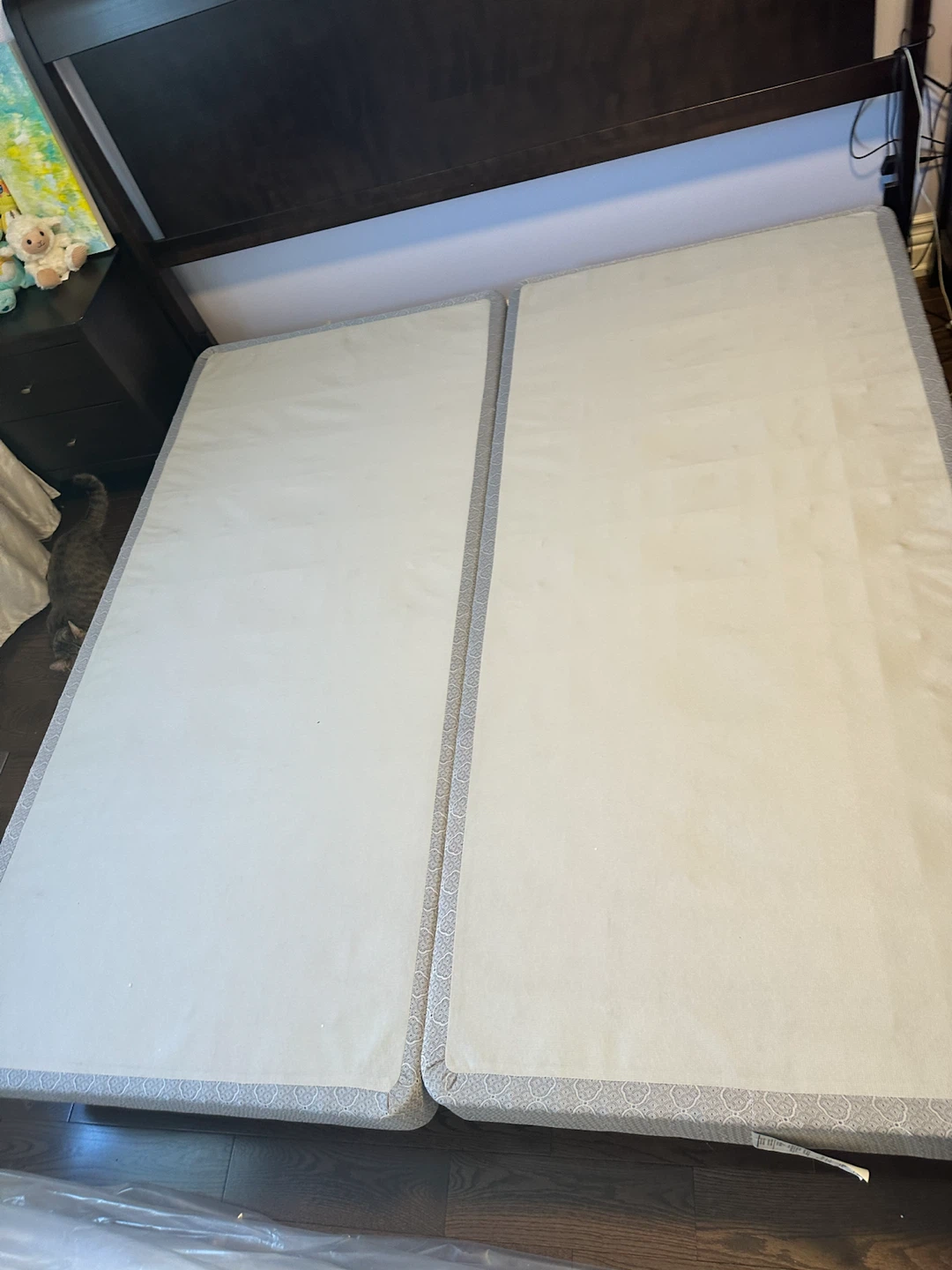 Set of two Twin box springs