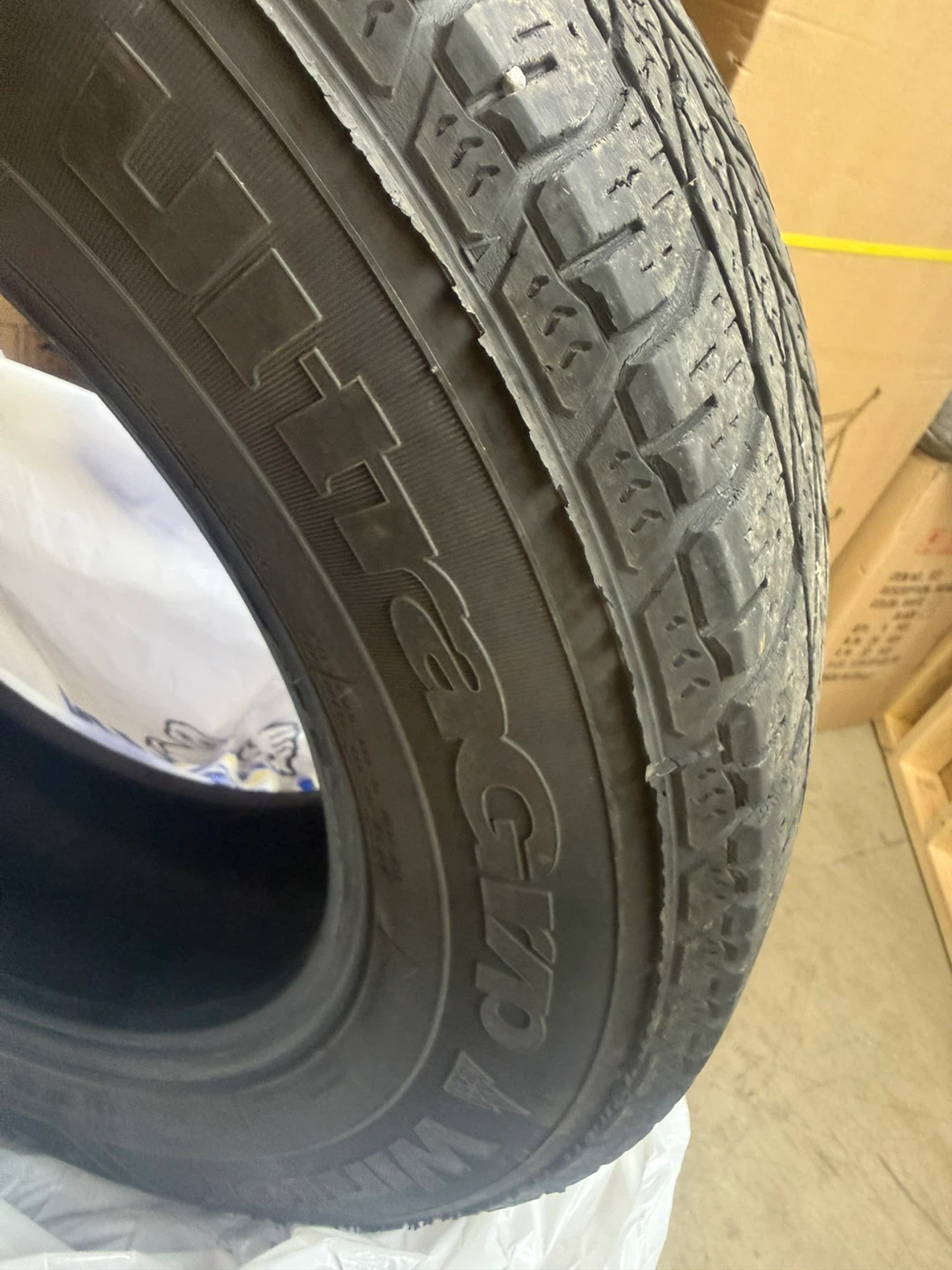 Goodyear UltraGrip Winter Tire 225/65R17 - photo 4