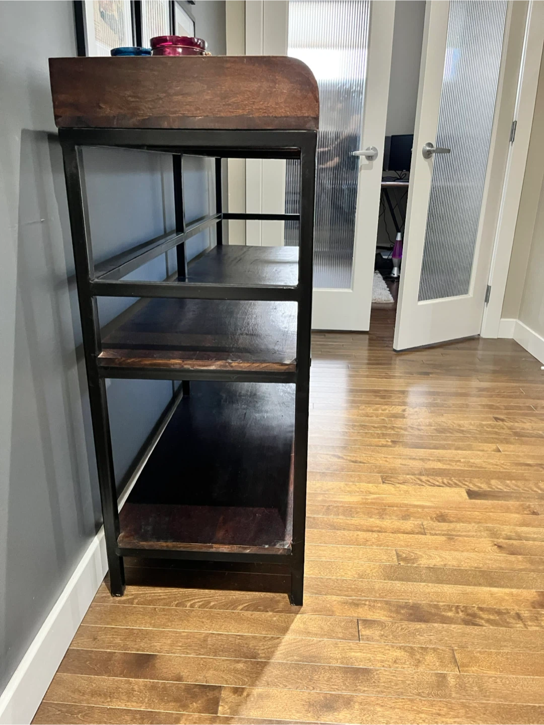 Hallway / Console Table - photo 3