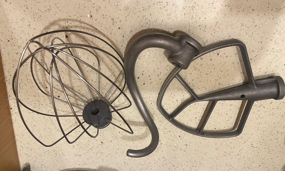 KitchenAid Professional 600 Stand Mixer - photo 4