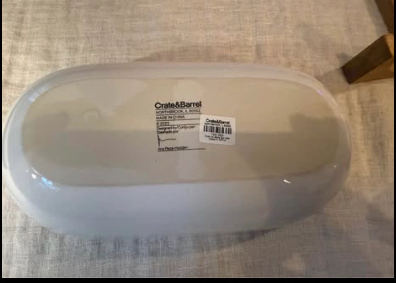 Crate & Barrel Ceramic Oven-to-Table Divided Serving Bowl - photo 3