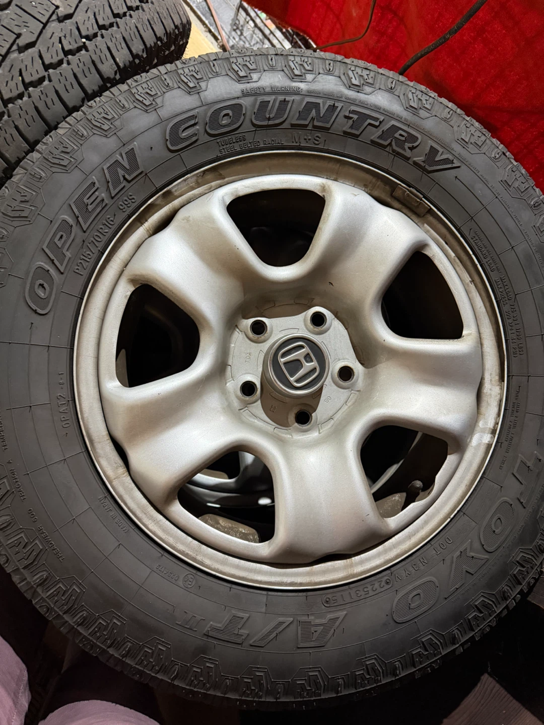 OEM HONDA CRV Rims w/tires - photo 2