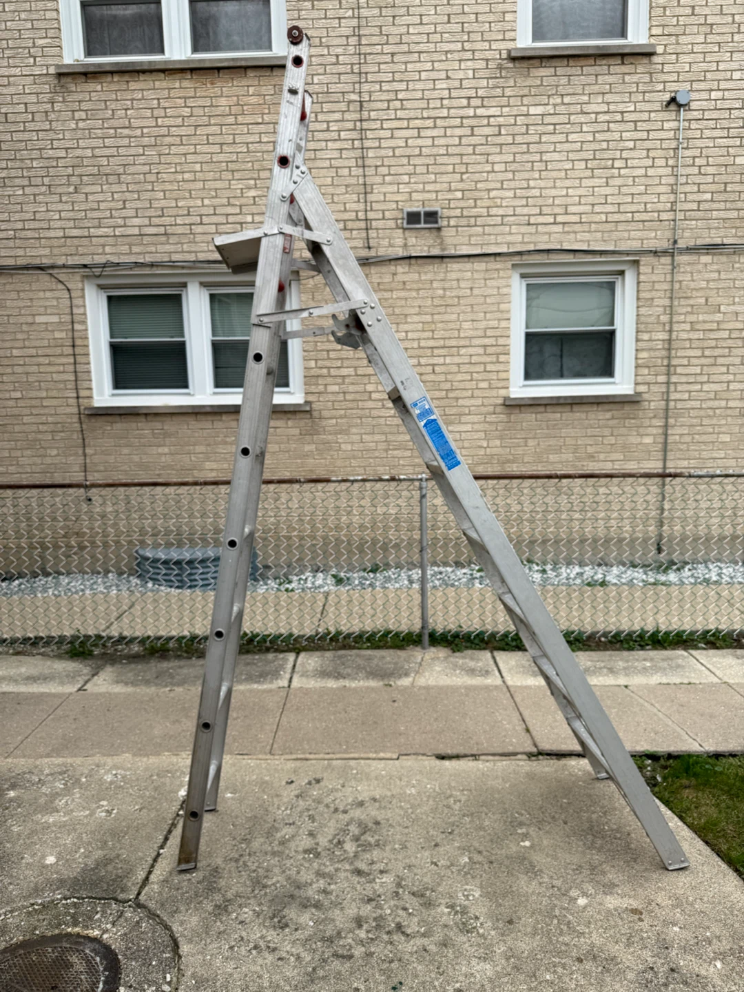 Sears Medium Duty 8ft Aluminum Ladder. $100.00 or best offer - photo 3