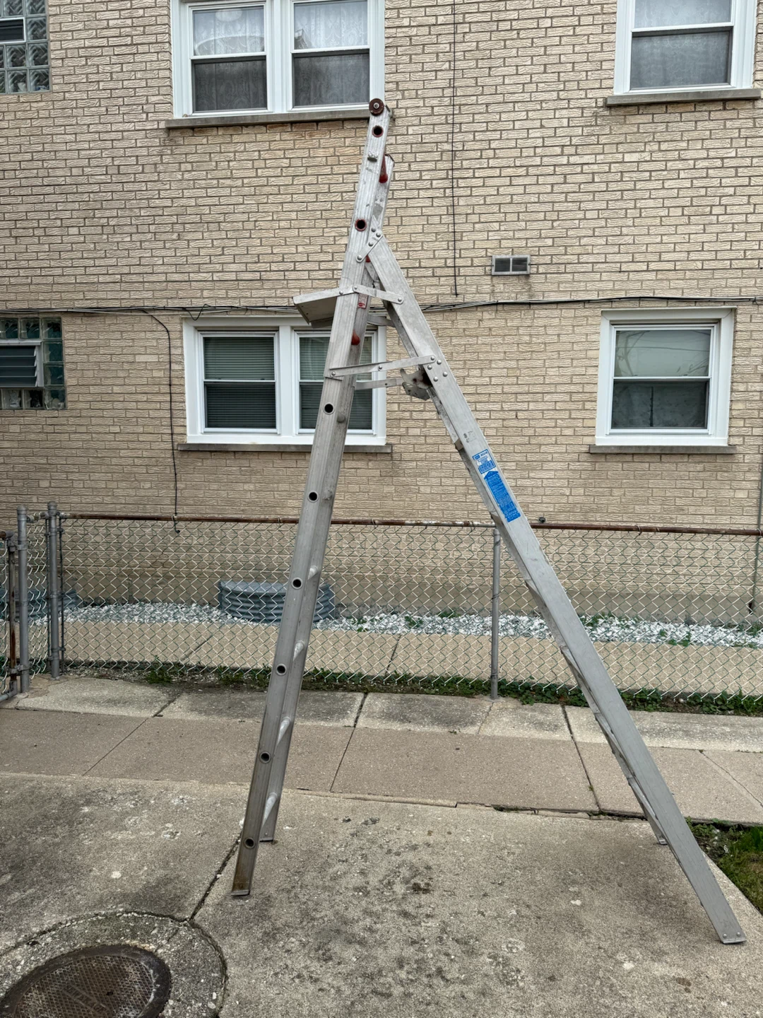 Sears Medium Duty 8ft Aluminum Ladder. $100.00 or best offer - photo 4