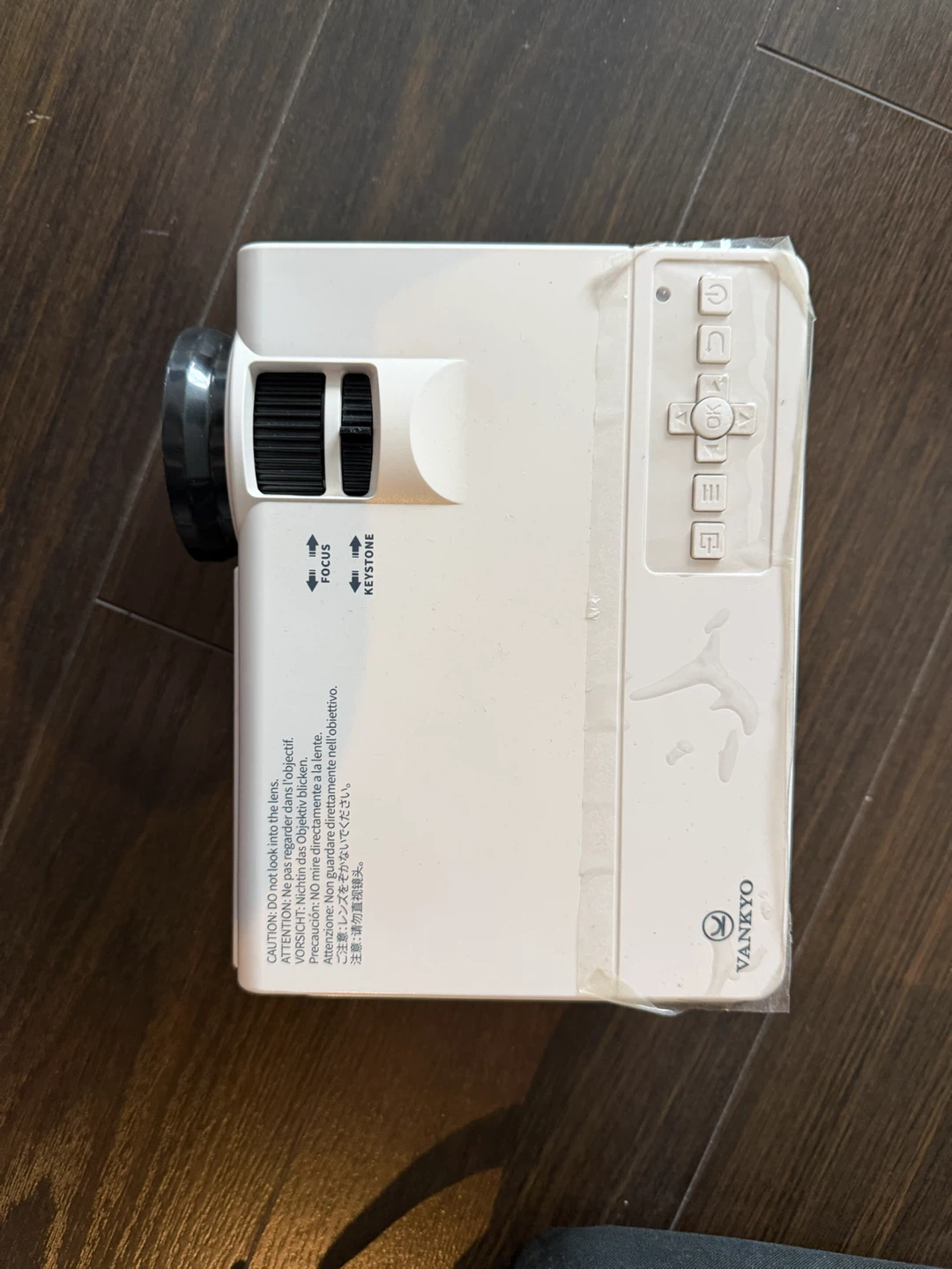 Vankyo Projector with Carrying Case - photo 2
