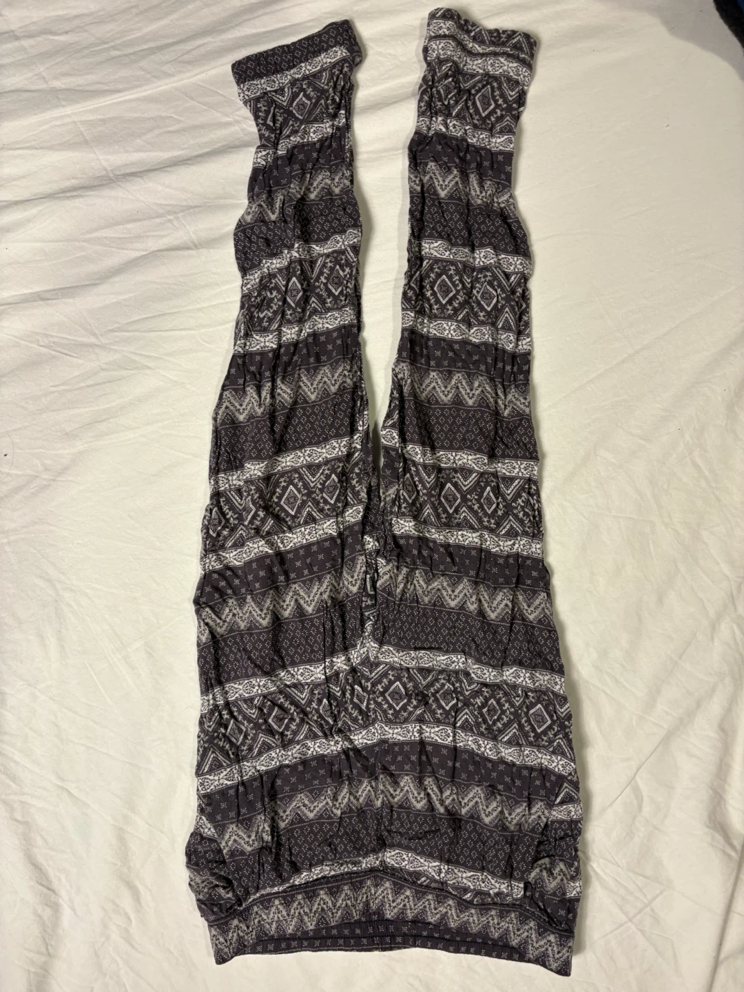 L.O.G.G. Patterned Leggings Size 11-12Y - photo 3