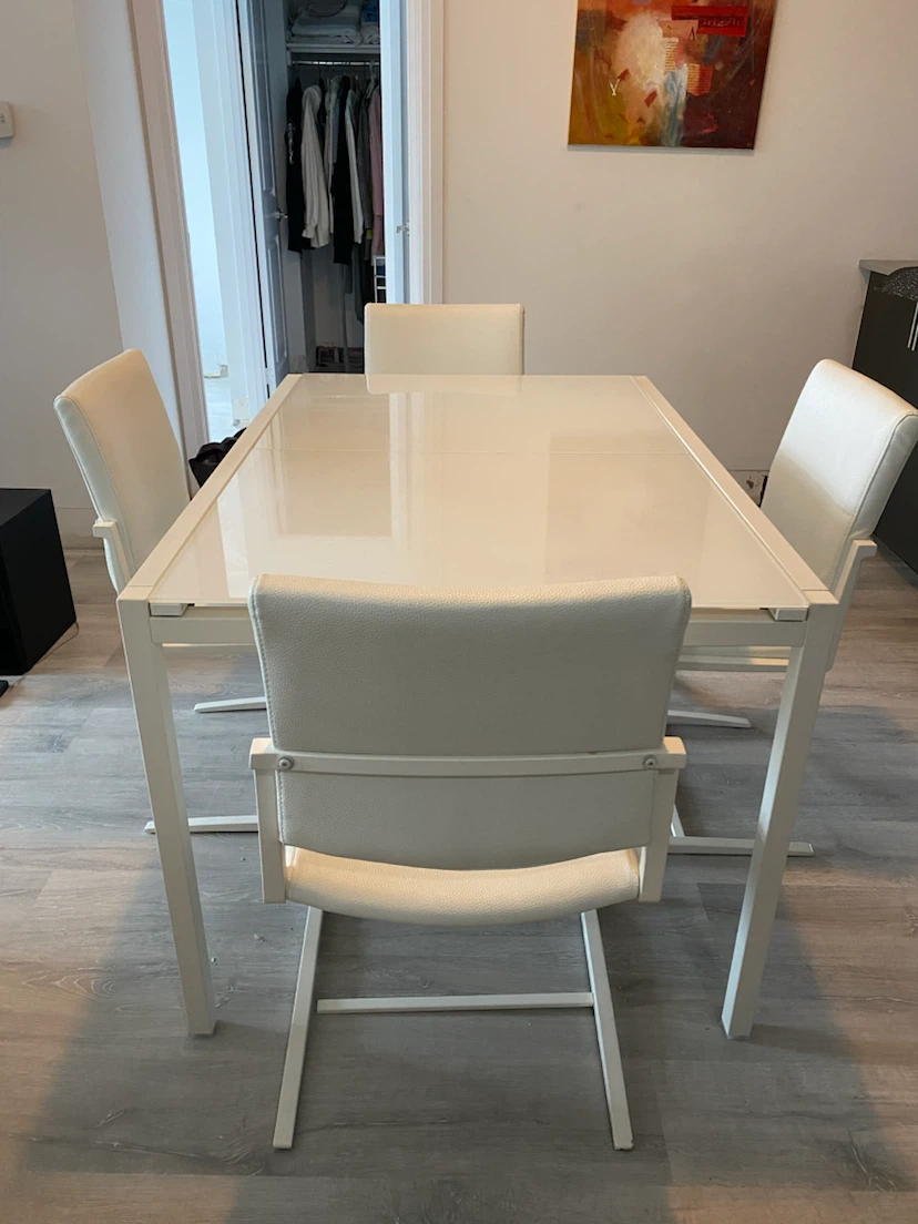 White Dining Table with 4 Chairs - photo 3