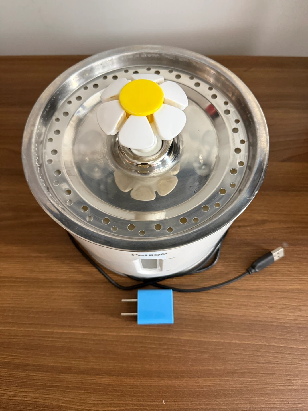 Petiigo Pet Water Fountain - photo 2
